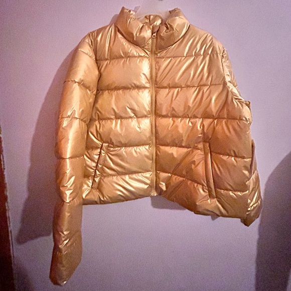 Time and Tru Jackets & Blazers - Gold puffer coat. Time & Tru. Size XL 14/16